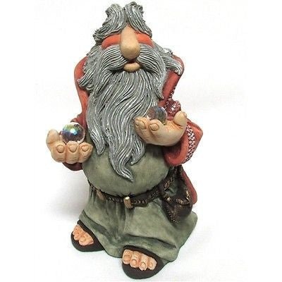 Krystonia ENGLAND Figurine Large Rueggan Wizard